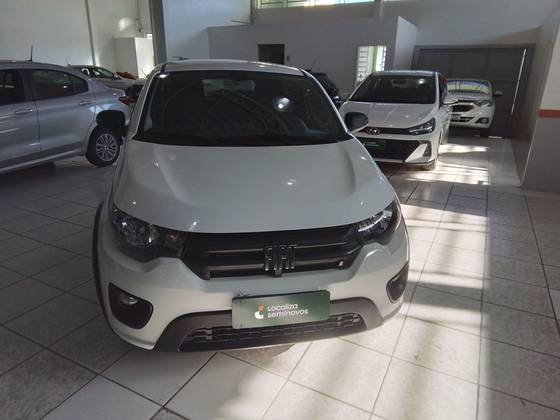 FIAT MOBI 1.0 EVO FLEX LIKE. MANUAL FIAT MOBI 1.0 EVO FLEX LIKE. MANUAL